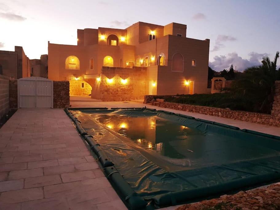 Farmhouse Villa With Large Pool And Garden In Gozo Għarb Kültér fotó