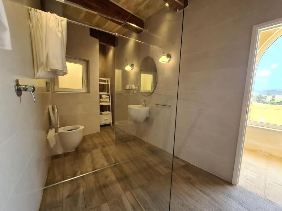 Farmhouse Villa With Large Pool And Garden In Gozo Għarb Kültér fotó